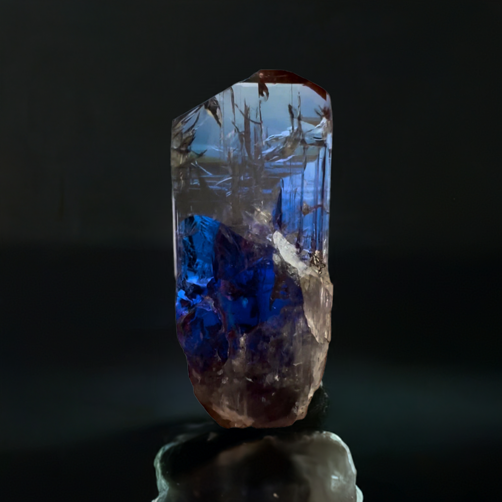 Tanzanite High End Mineral Specimen - 27 grams